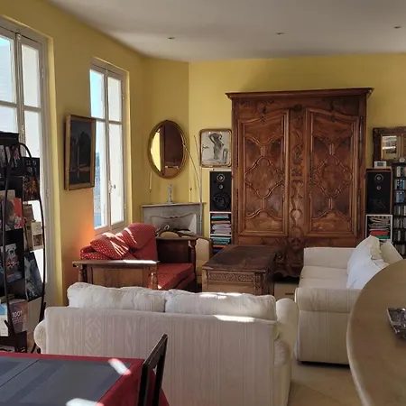 A Toesca Apartment